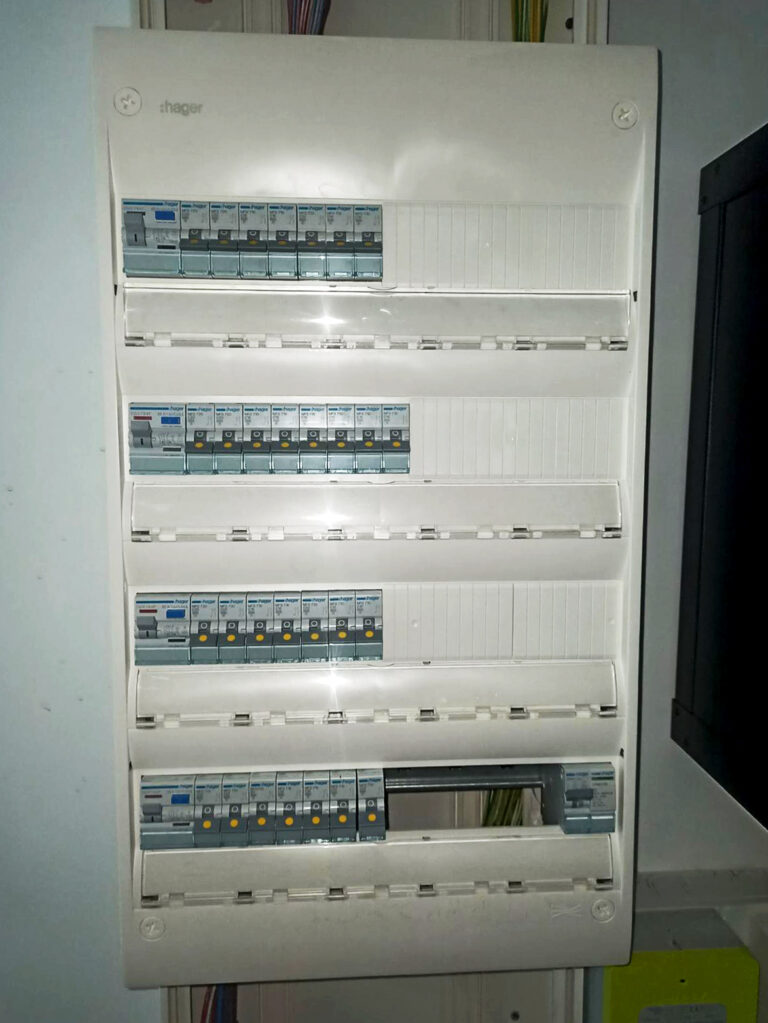 WhatsApp Image 2026-01-23 at 09.47.14100